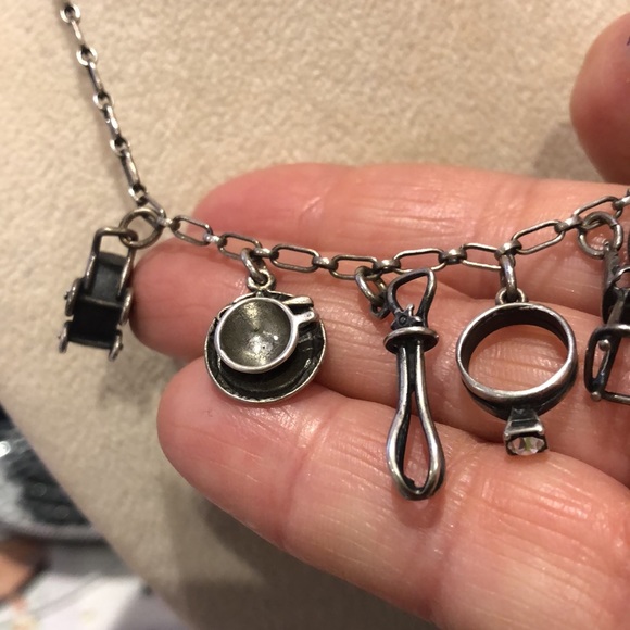 “Great To Be A Mom” Sterling Silver VINTAGE Charm Necklace - Picture 4 of 7